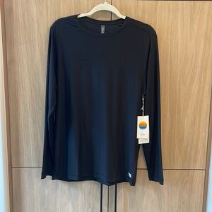 Vuori Long-Sleeve Strato Tech Tee, Men’s Size Medium